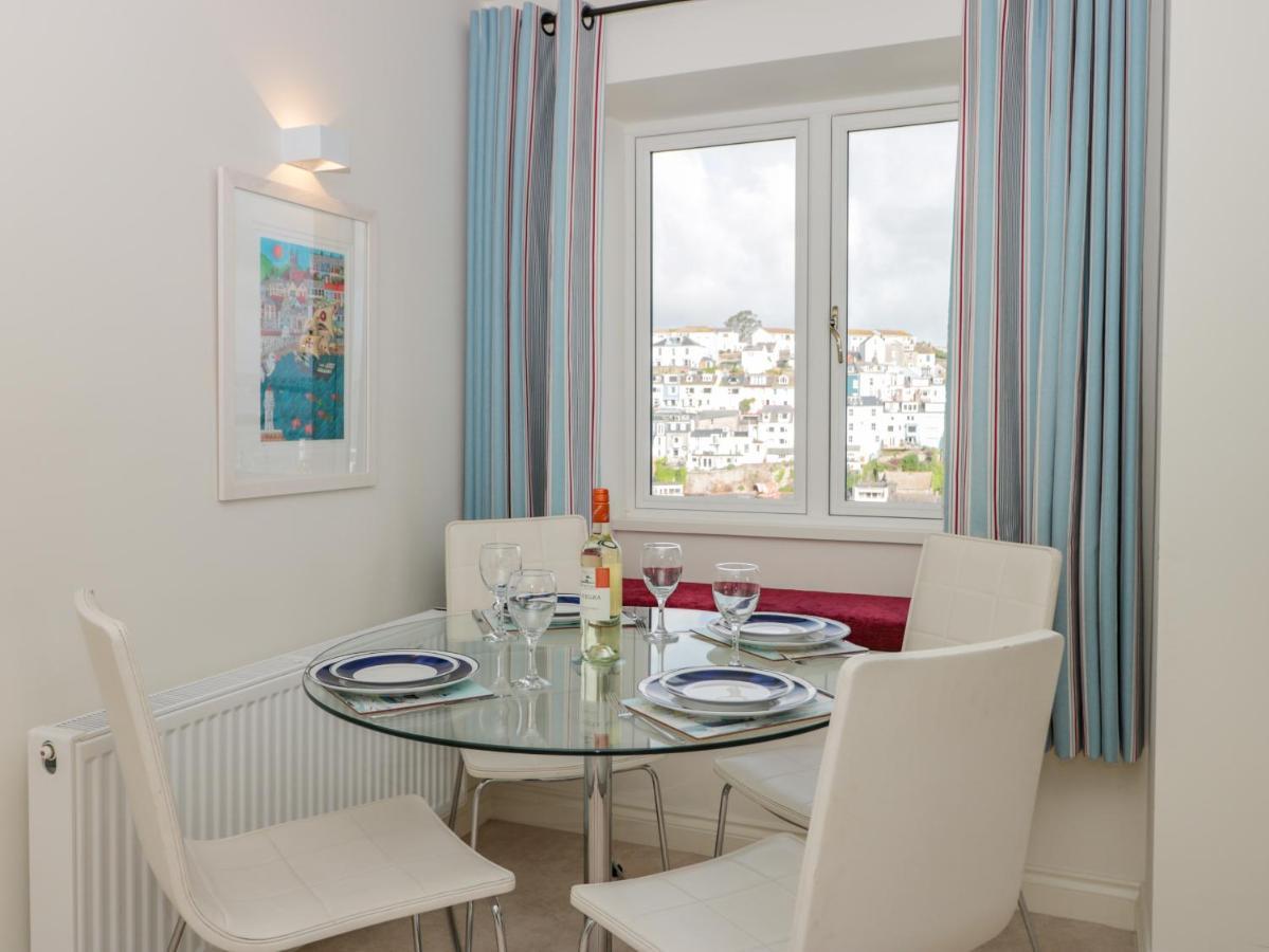 Bay View Apartment Brixham Exterior photo