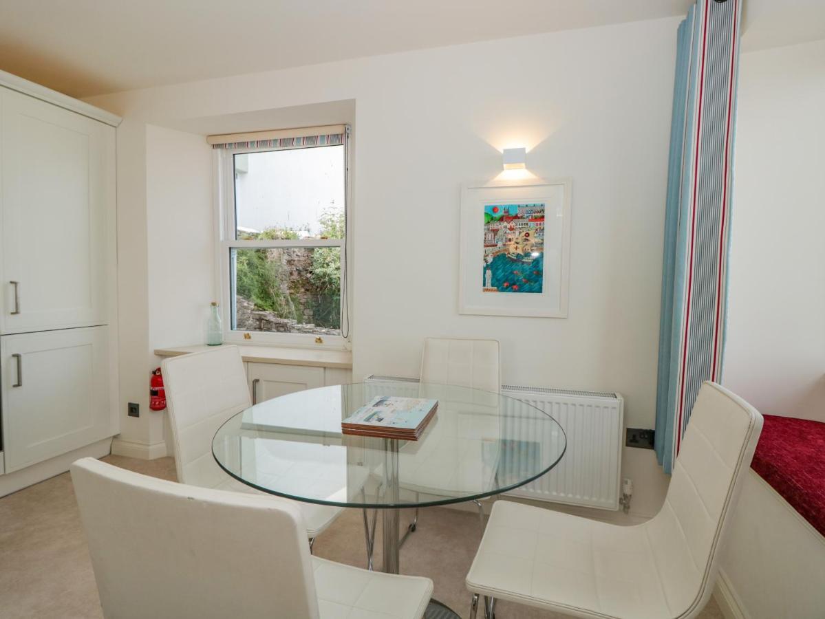 Bay View Apartment Brixham Exterior photo